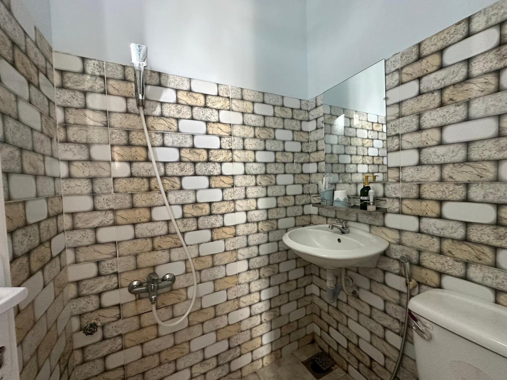 Oyo 1187 Suoi Da Motel Đà Nẵng Exterior foto
